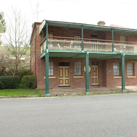 Stoke House Bed & Breakfast Carcoar Exterior photo